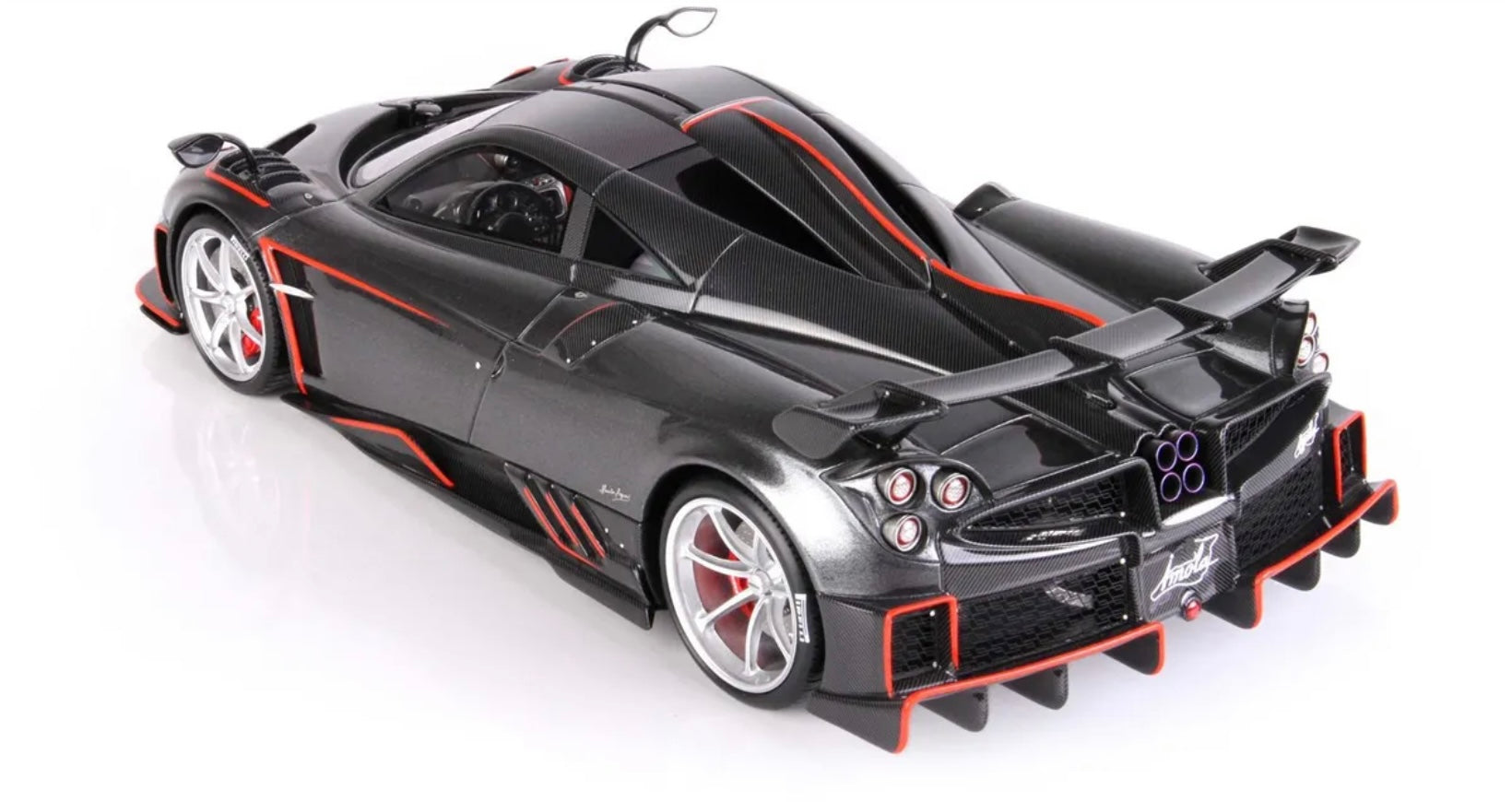 Pagani Imola 2020 Limited Edition 1:18 Model Car Replica #031/200