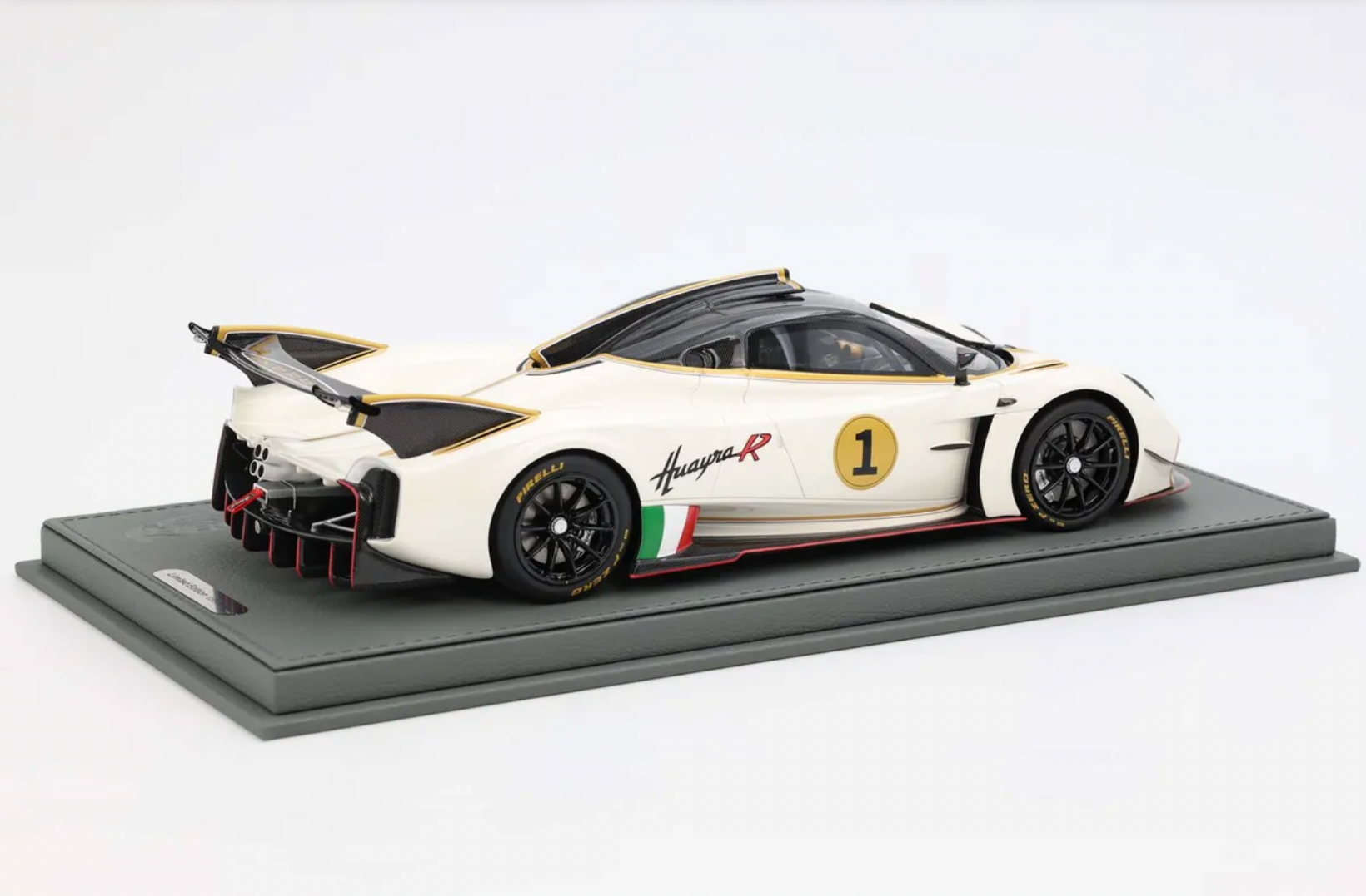 Pagani Huayra R 2020 1:18 Scale Replica Model Car in Benny White