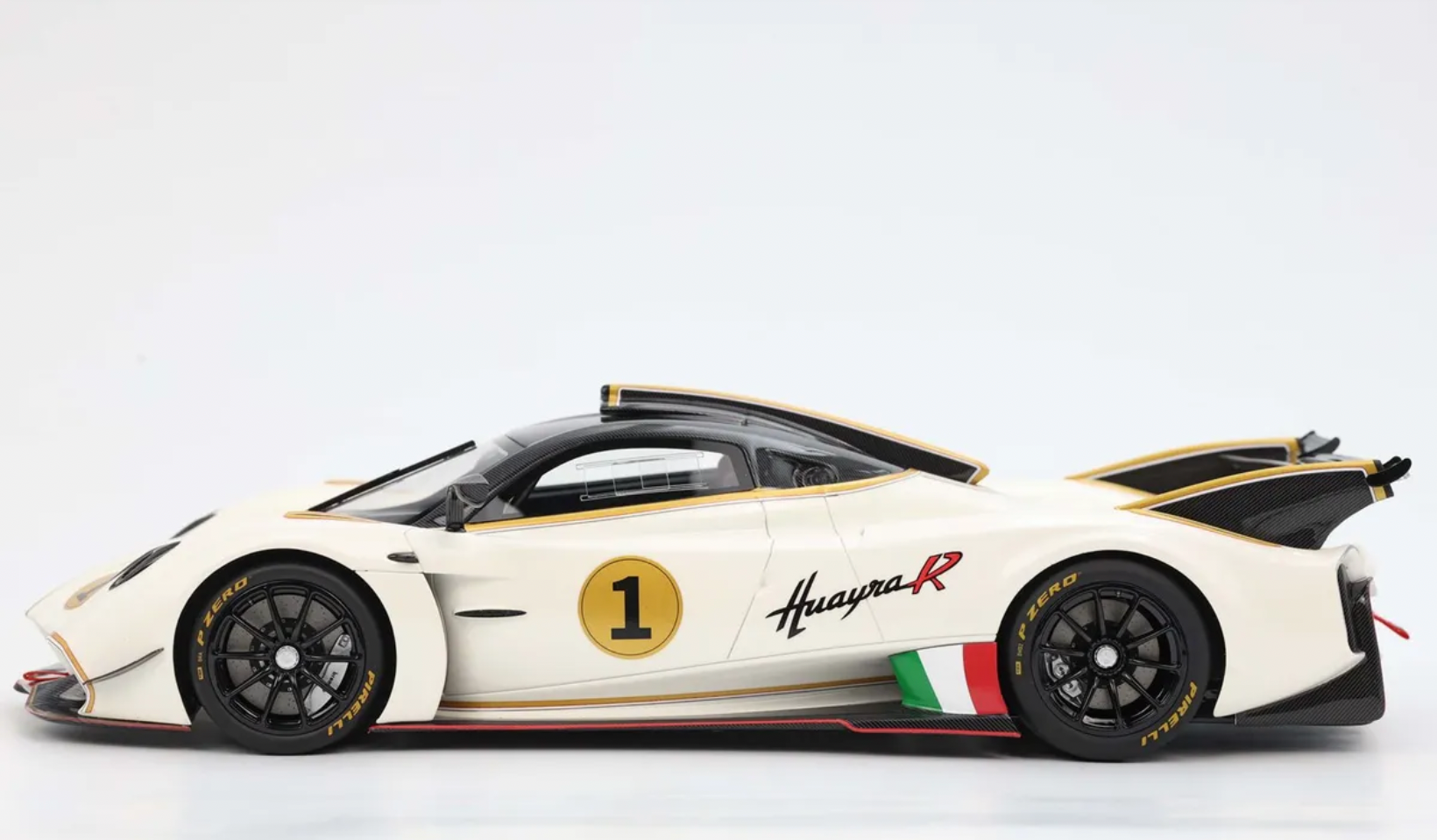 Pagani Huayra R 2020 1:18 Scale Replica Model Car in Benny White
