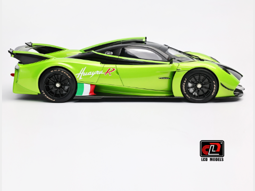 Pagani Huayra R 1:18 Scale Die Cast Model