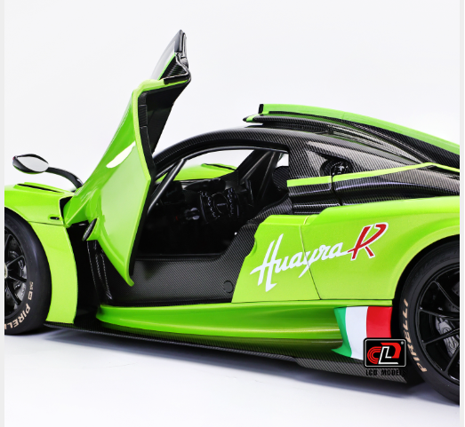 Pagani Huayra R 1:18 Scale Die Cast Model