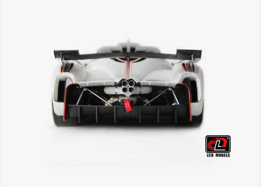 Pagani Huayra R 1:18 Scale Die Cast Model (Pearl White)