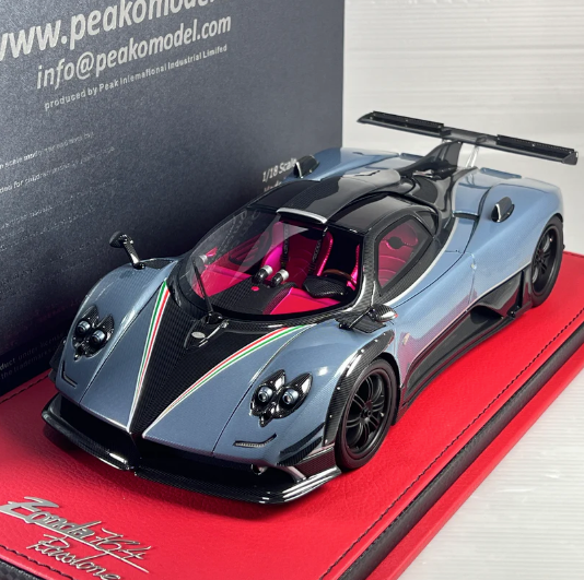 Pagani Zonda 764 1:18 Replica Scale Model Car in Passione, Limited Edition 64/100