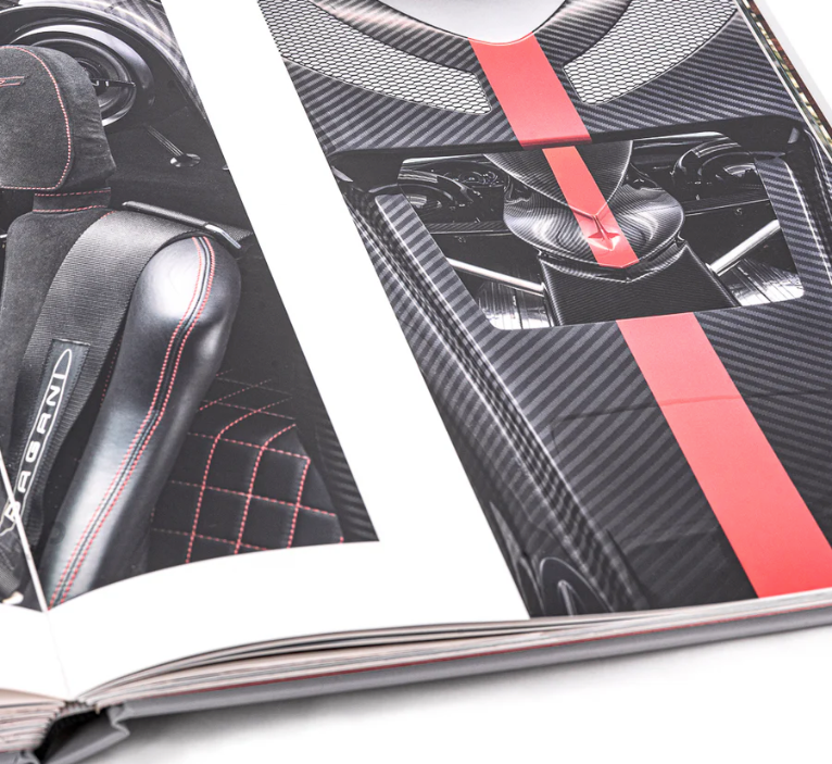 Hypercars-More book, English version | Mondadori